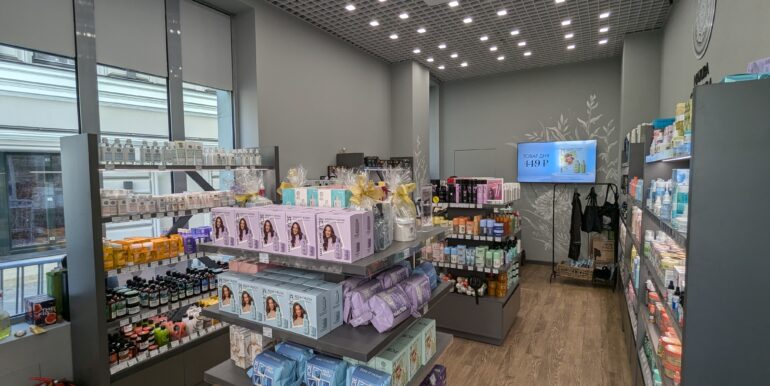 PXL_20250529_130409000.RAW-01.COVER